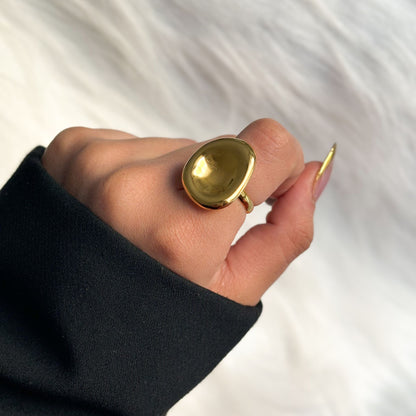 Ova Ring